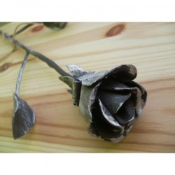 kovaná růže
